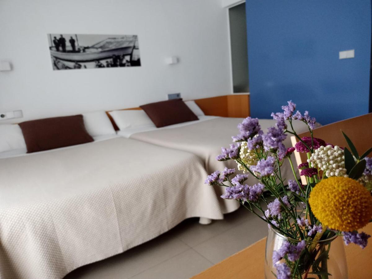 Hotel Alborán 2*